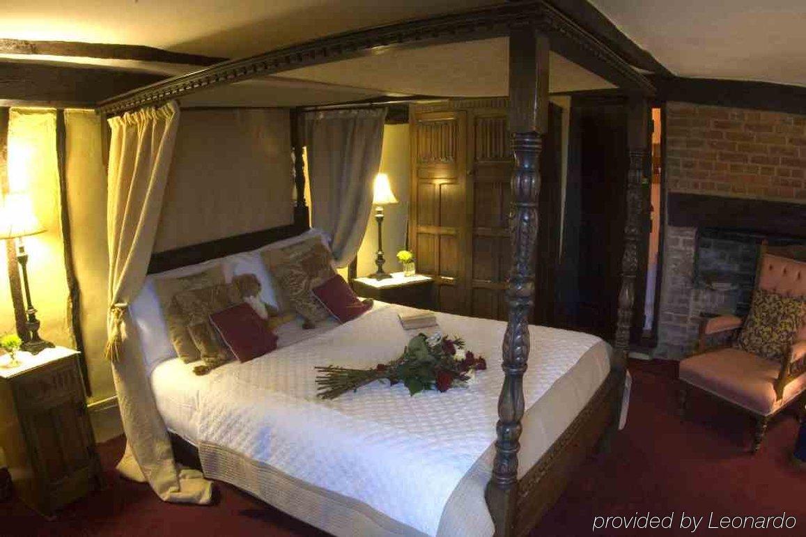 Bed and breakfast House 4*